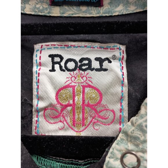 Roar Women's Dark Gray Shirt with Green Embellishments - Picture 5 of 9